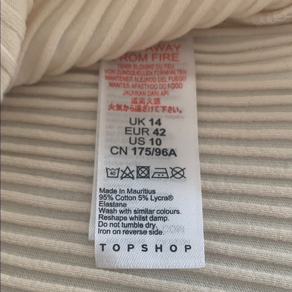 Topshop Cream Ribbed Fitted Blouse - Picture 4 of 7